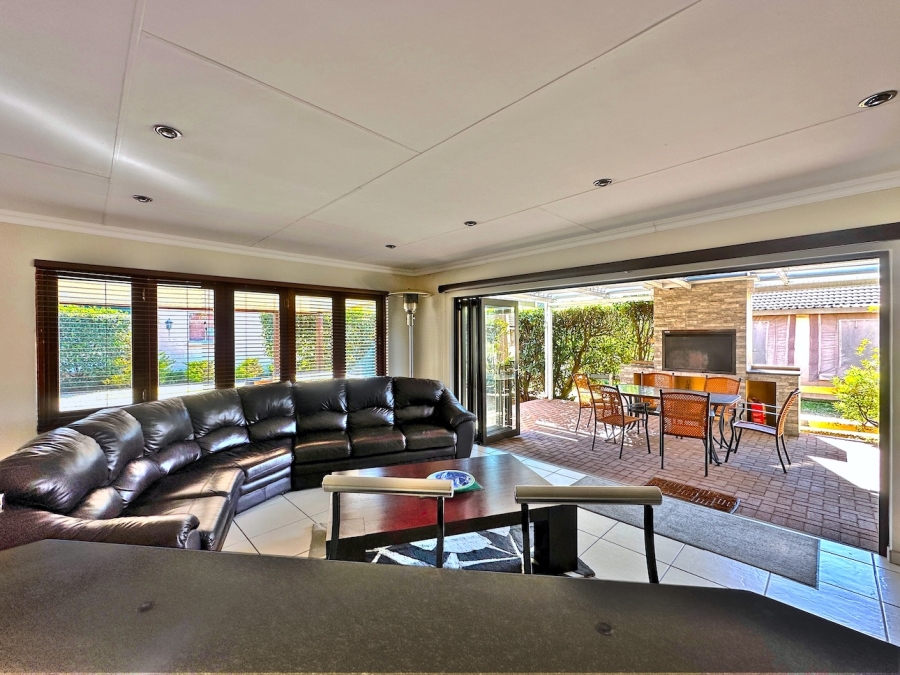 3 Bedroom Property for Sale in Vaalpark Free State